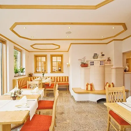 Szálloda Wellness Kolchens Superior *** 3*
